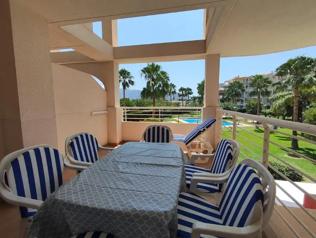 Terrassa de Apartament en venda en Dénia amb Aire condicionat, Terrassa i Piscina comunitària