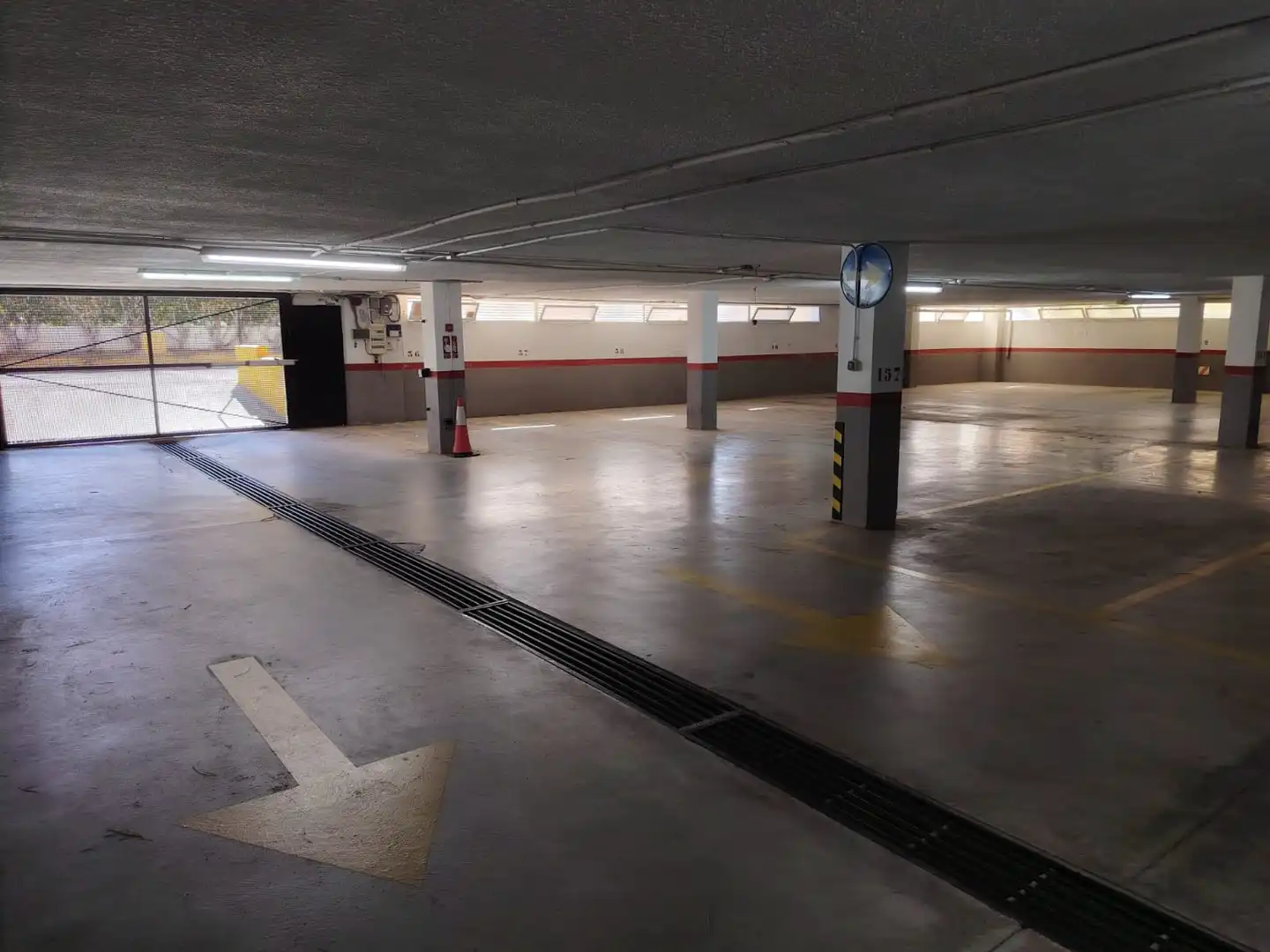 Parking of Attic for sale in Canet d'En Berenguer  with Heating, Terrace and Oven