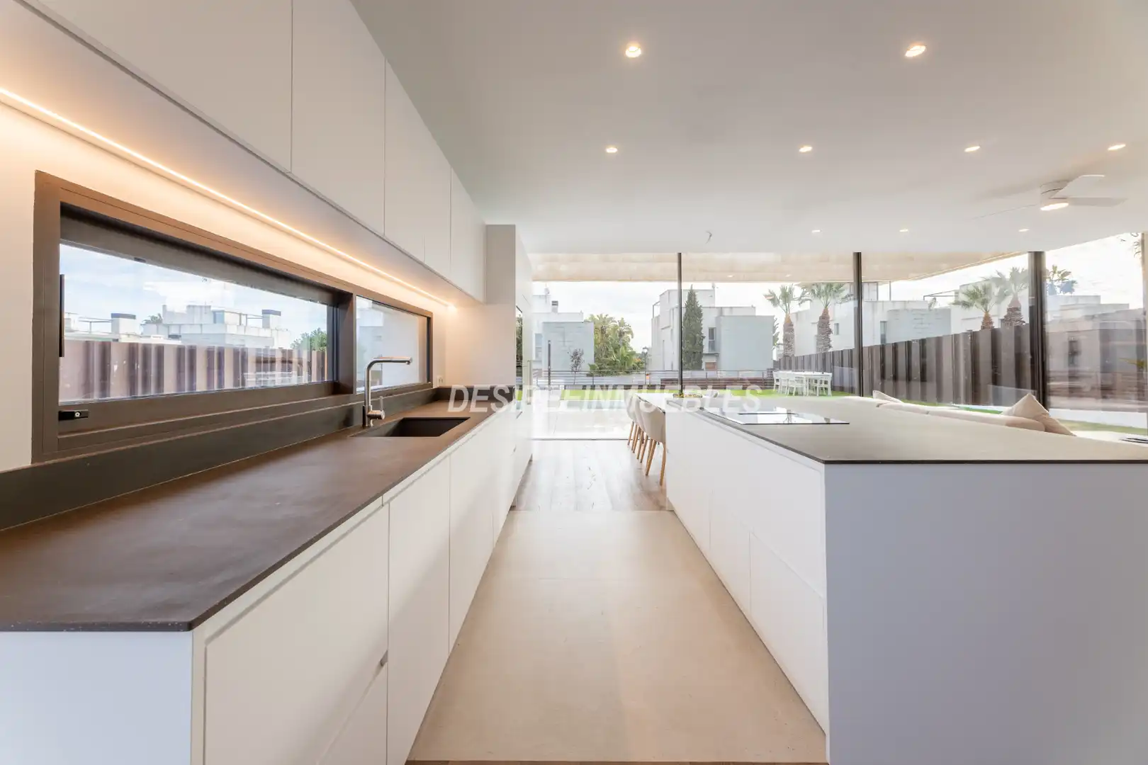 Cocina de Casa o chalet en venta en Godella con Aire acondicionado, Calefacción y Jardín privado