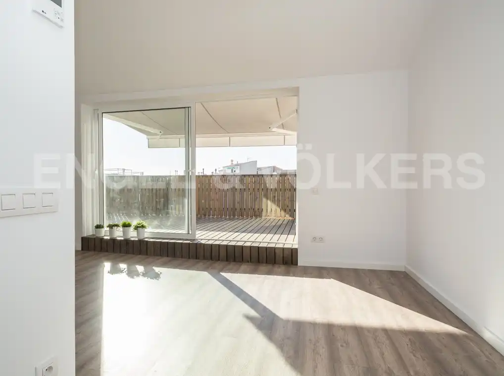 Terrace of Attic for rent in Barcelona  with Air Conditioner, Heating and Parquet flooring
