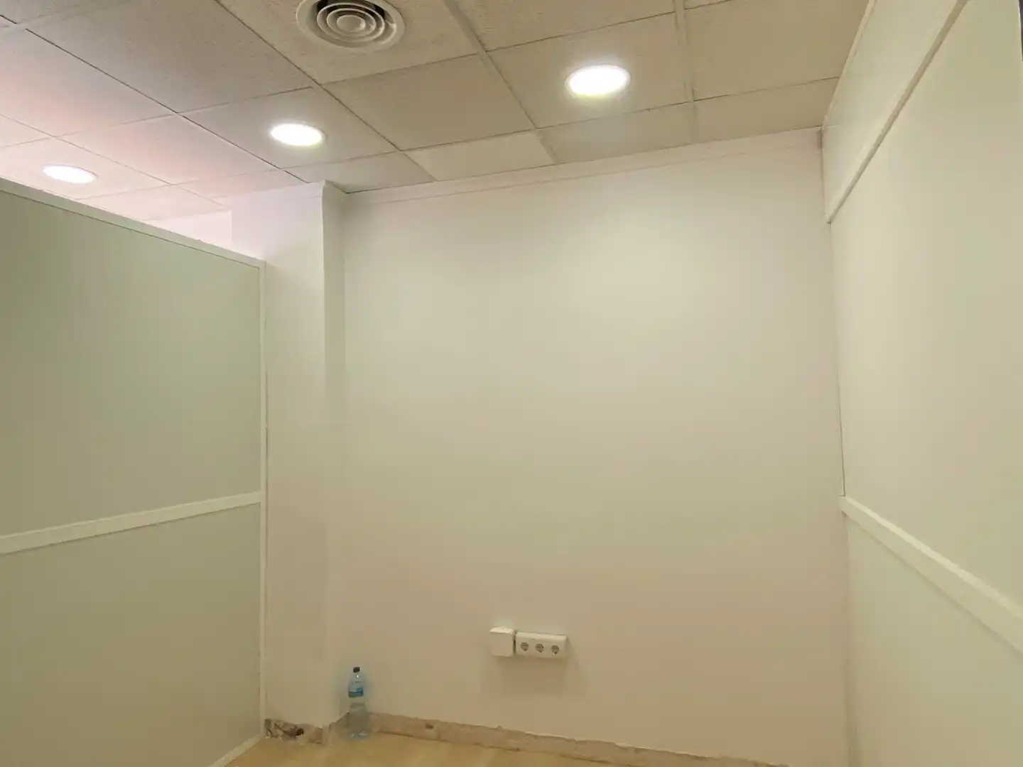 Local en venta en Bétera con Aire acondicionado