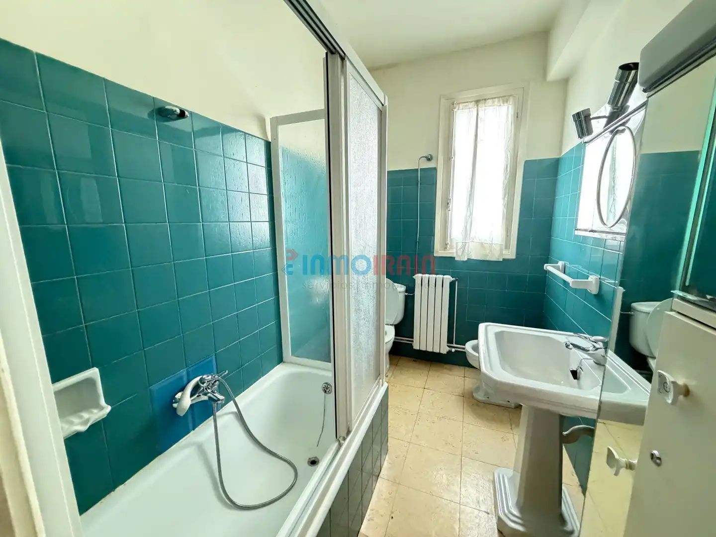 Bathroom of Flat for sale in Beasain  with Heating and Terrace