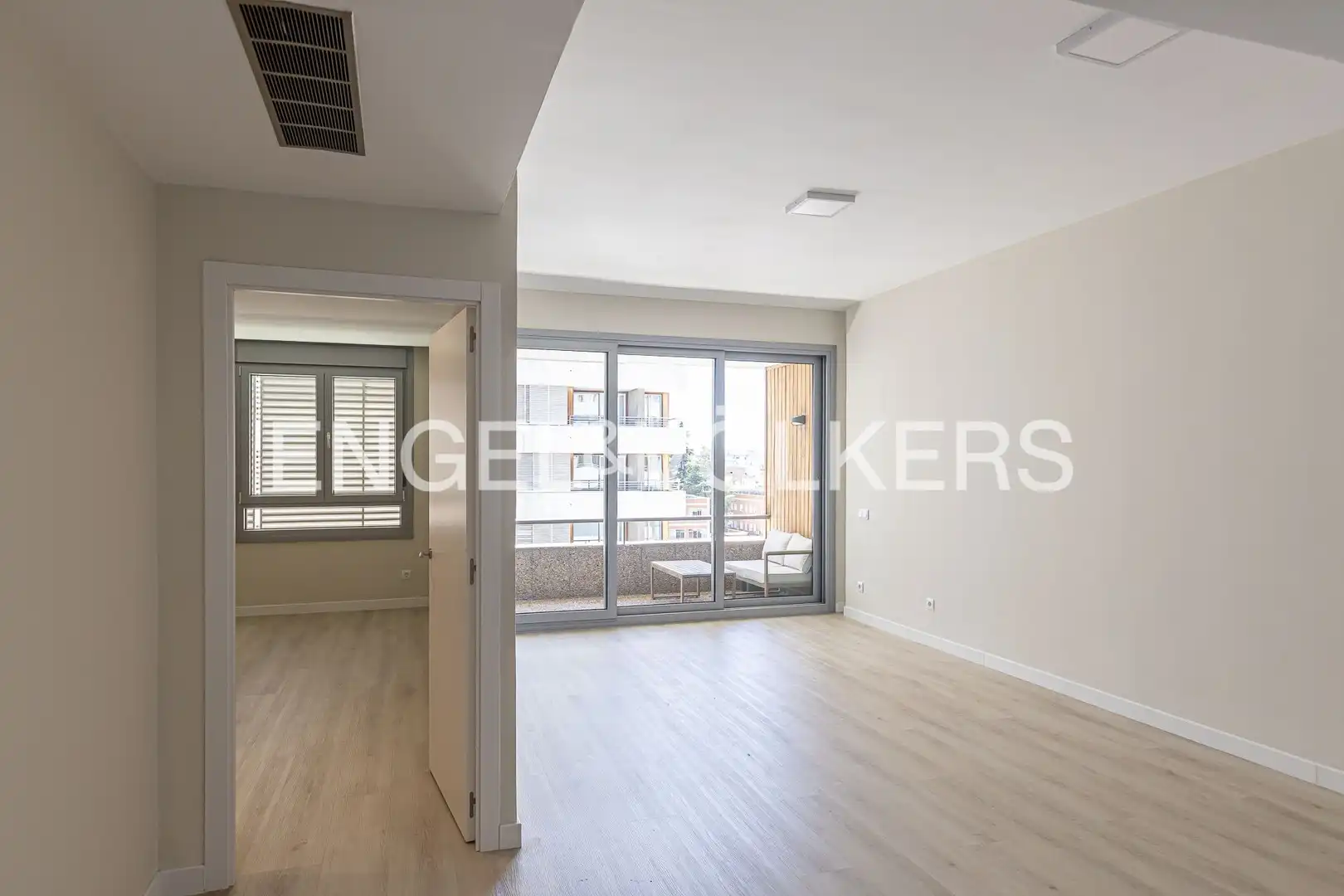 Balcony of Flat for rent in Madrid  with Air Conditioner, Heating and Terrace