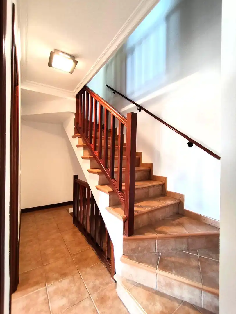Casa adosada en venta en Medio Cudeyo con Calefacción, Jardín privado y Terraza