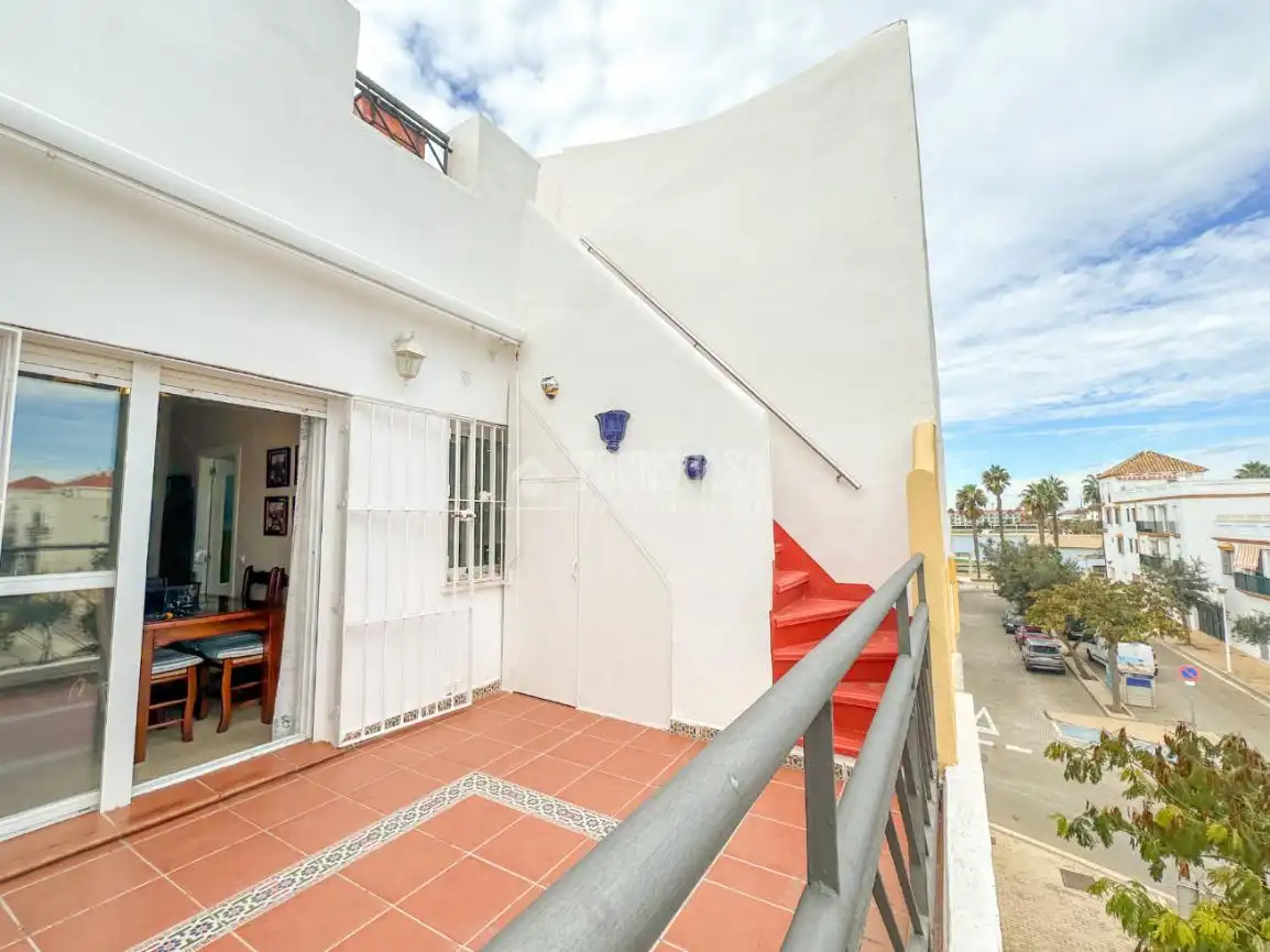 Vista exterior de Piso en venta en Chipiona con Calefacción