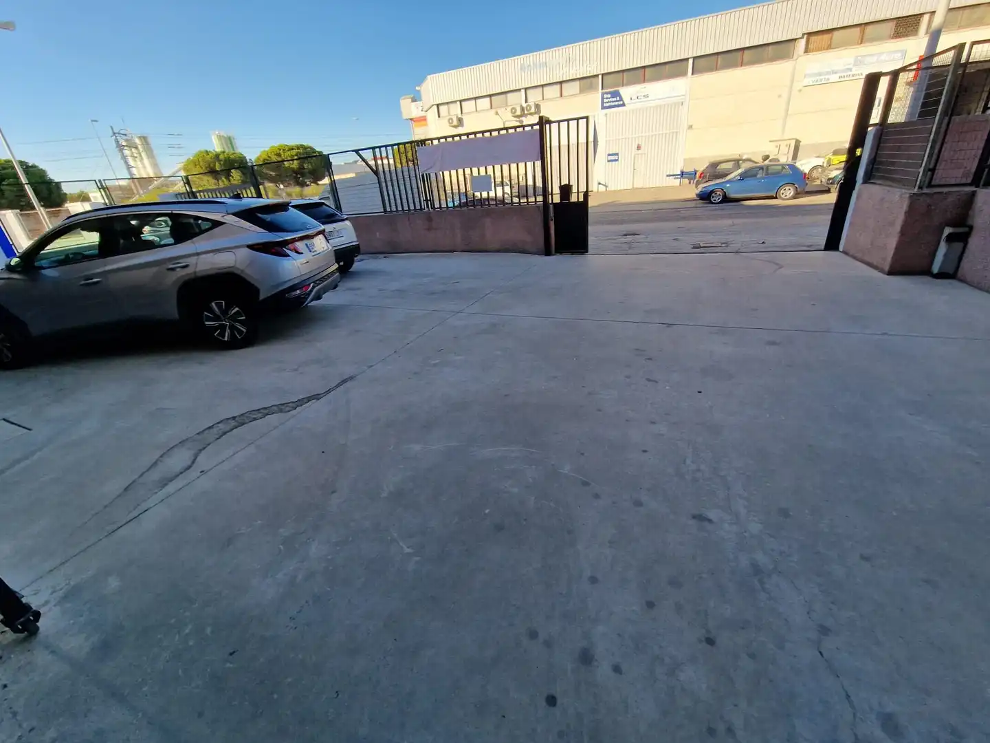 Industrial building for sale in El Juncal - Vallealto