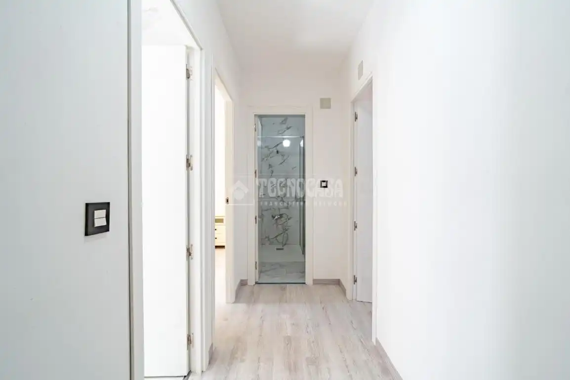 Flat for sale in Granada  with Air Conditioner, Heating and Terrace