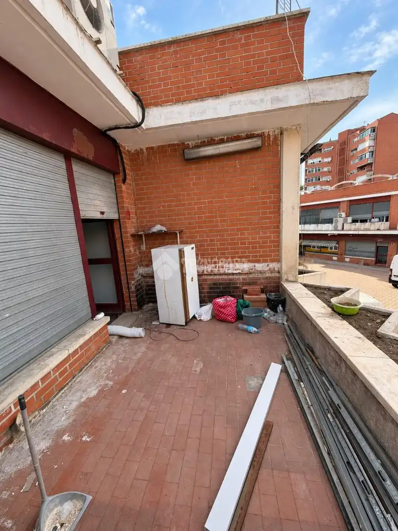 Locale commerciale in vendita a Villaverde, imagen 9