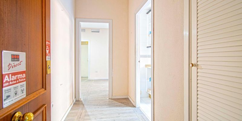 Piso en venta en  Sevilla Capital con Terraza y Balcón