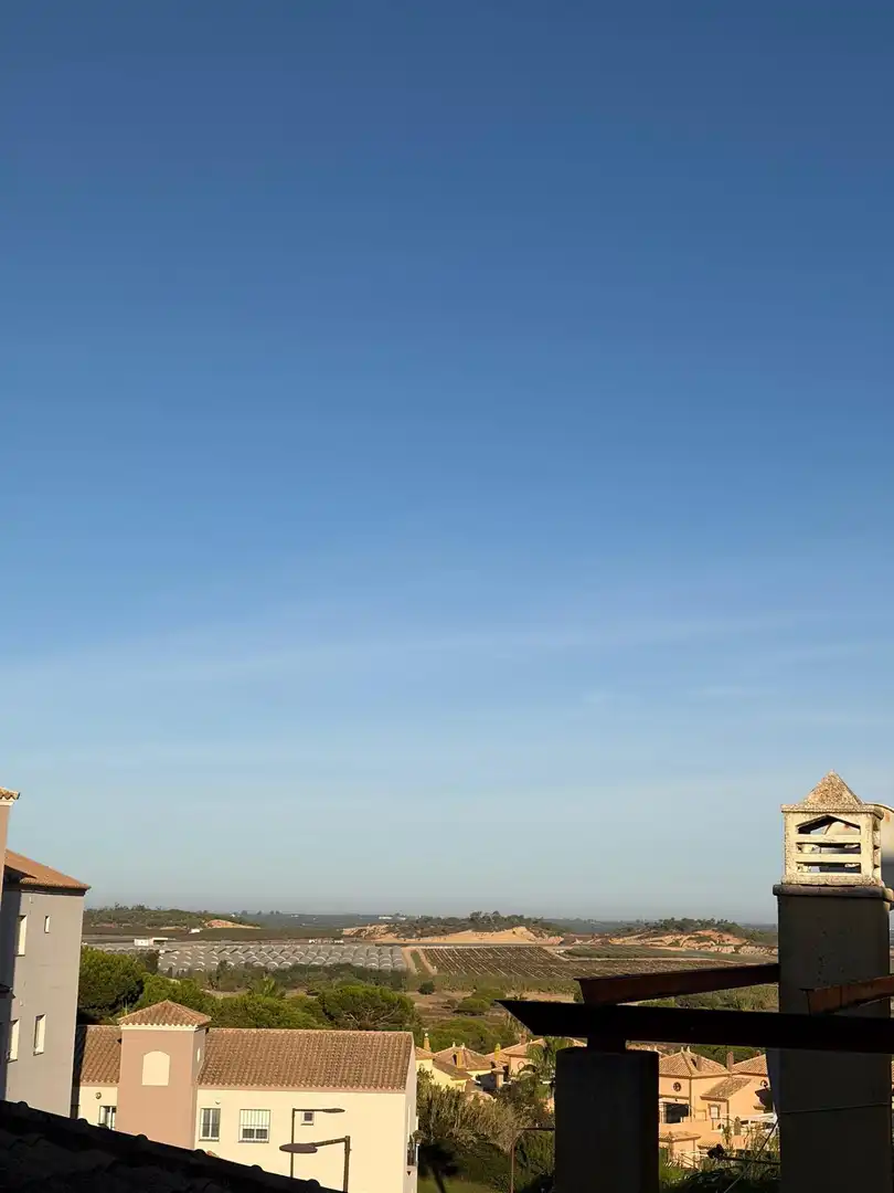 Vista exterior de Casa adosada en venta en Islantilla con Jardín privado, Terraza y Trastero