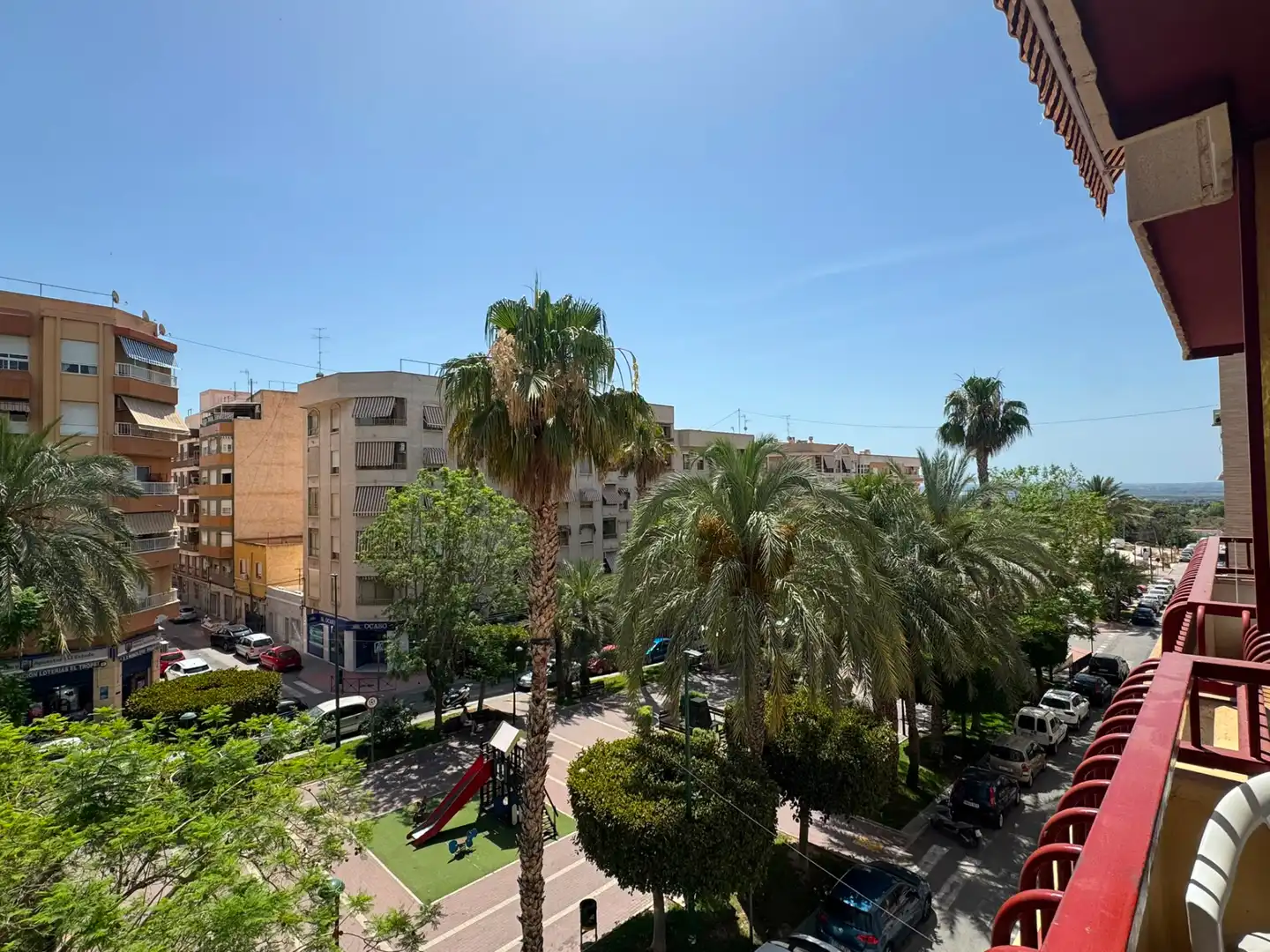 Vista exterior de Pis en venda en Crevillent amb Moblat