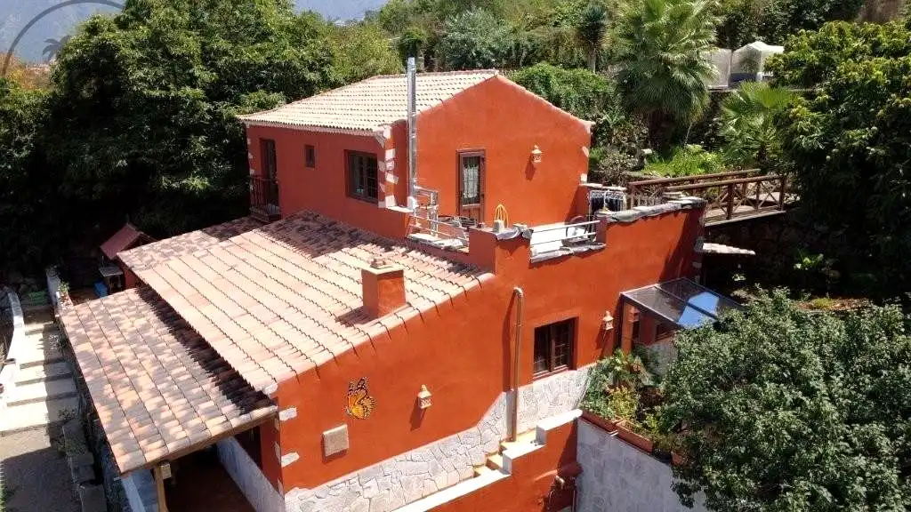Vista exterior de Finca rústica en venda en La Orotava amb Jardí privat i Terrassa