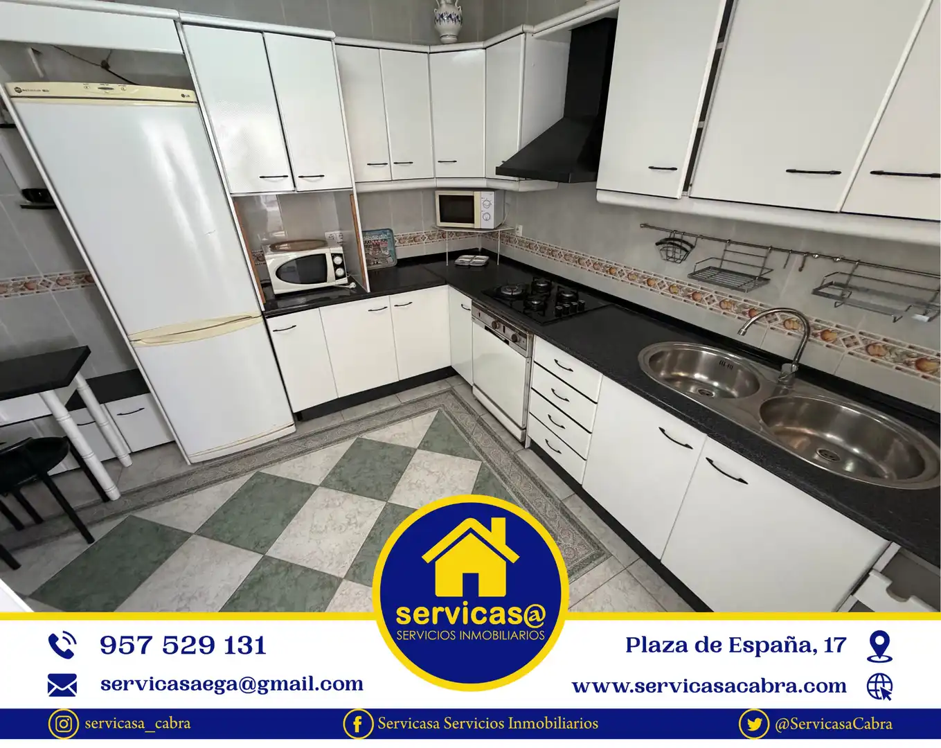 Kitchen of Flat for sale in Cabra  with Air Conditioner, Furnished and Balcony