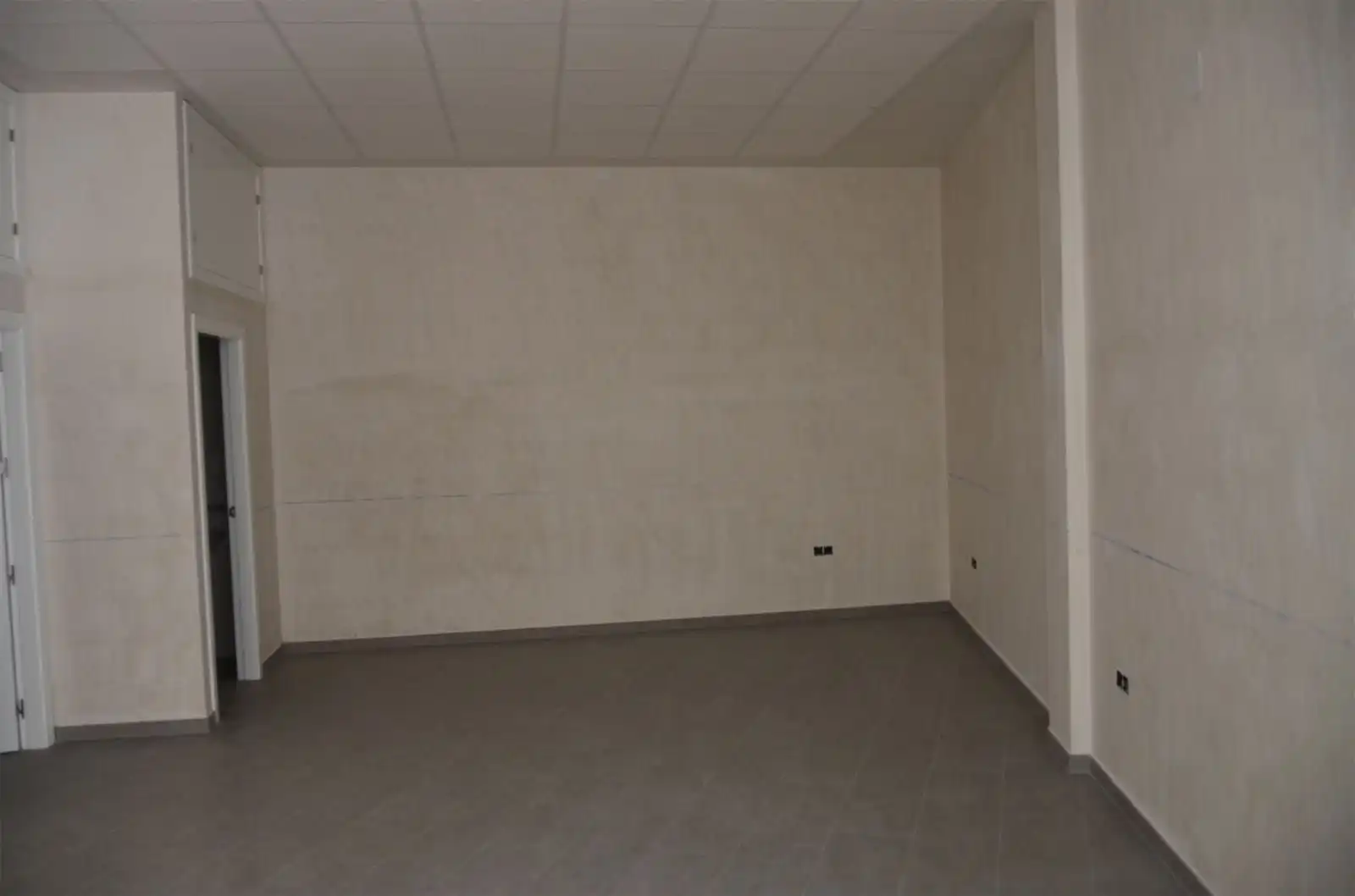 Local comercial en venta en Calle Rondilla Cruz Verde, imagen 2