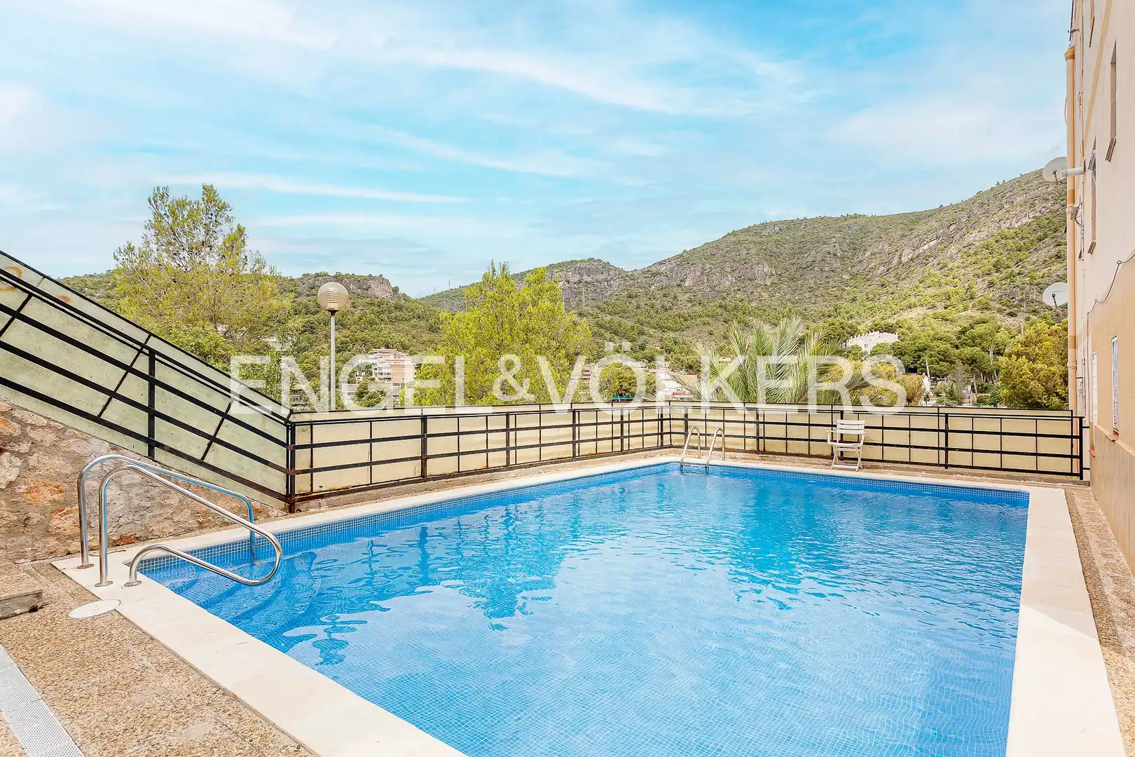 Swimming pool of Flat for sale in Castelldefels  with Heating, Terrace and Swimming Pool
