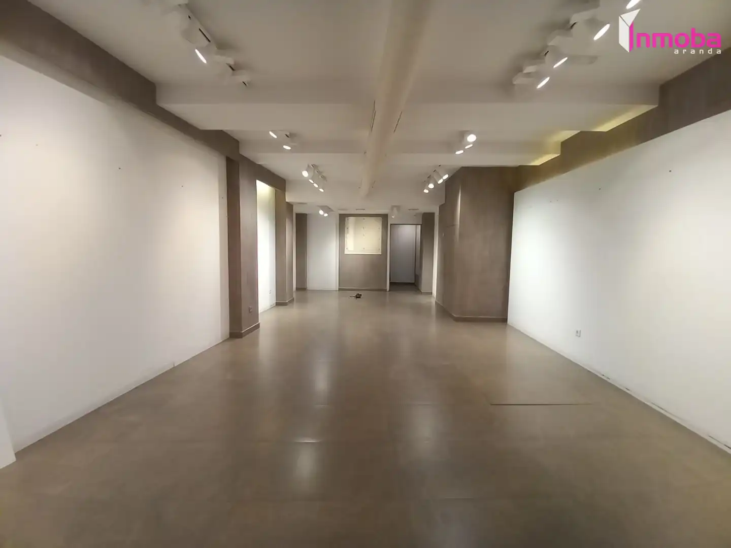 Commercial properties for rent in Aranda de Duero  with Heating, Internet and Alarm