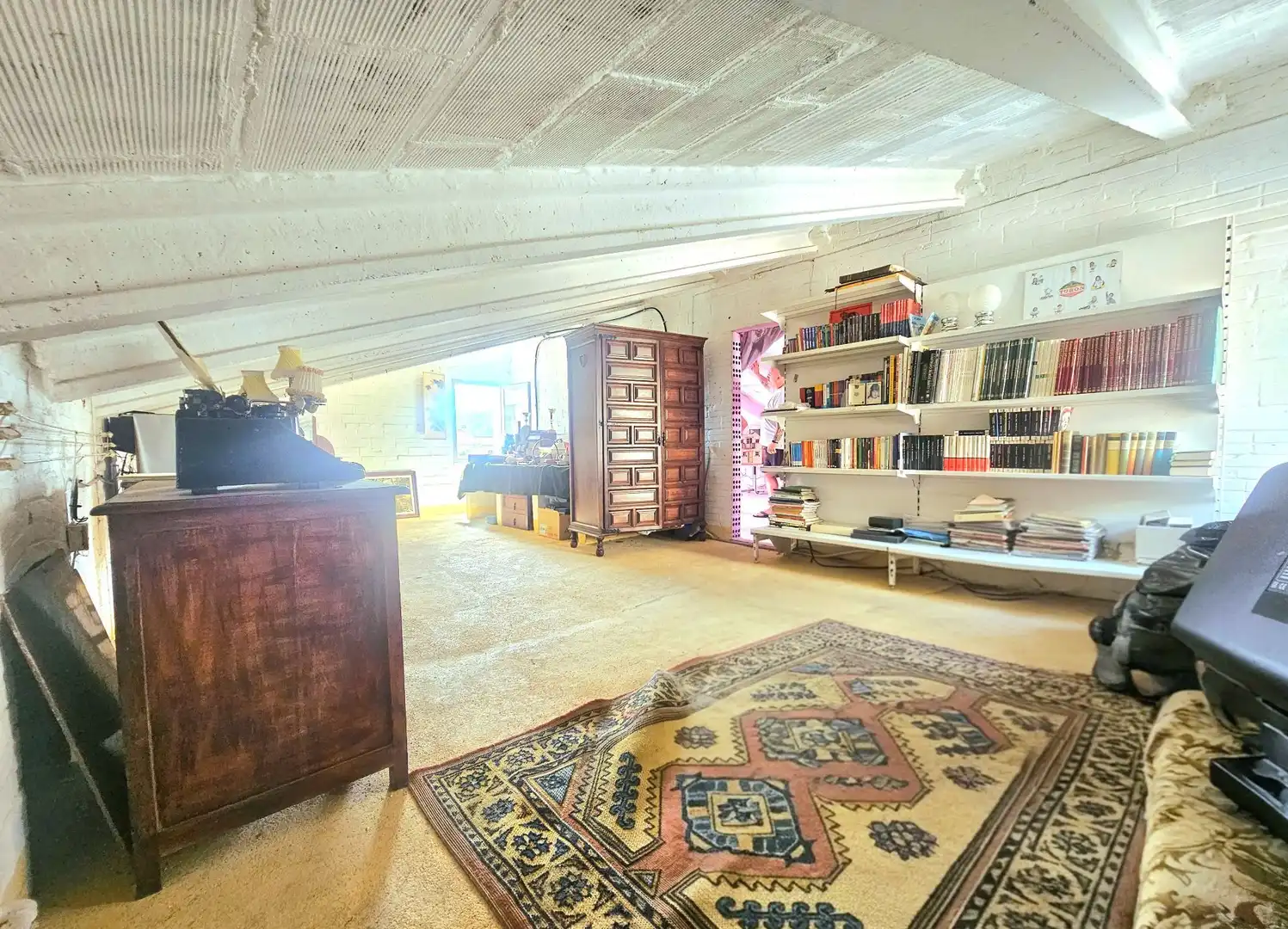 Sala d'estar de Casa o xalet en venda en Olot amb Aire condicionat, Calefacció i Terrassa