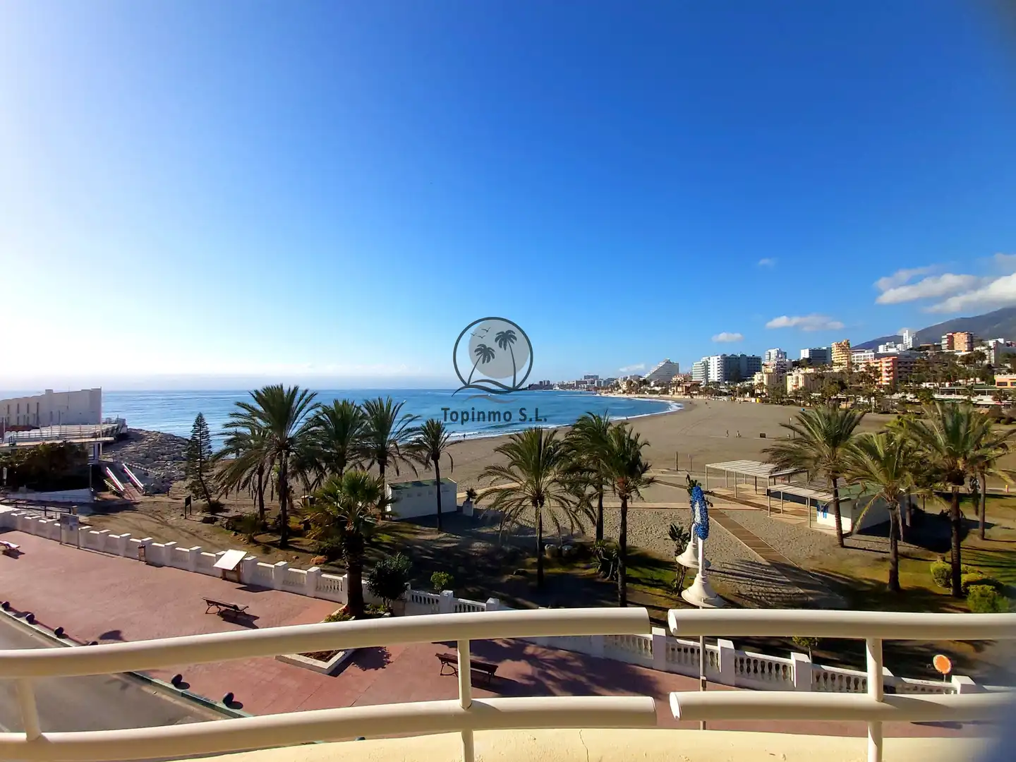 Vista exterior de Dúplex de lloguer en Benalmádena amb Aire condicionat, Calefacció i Terrassa