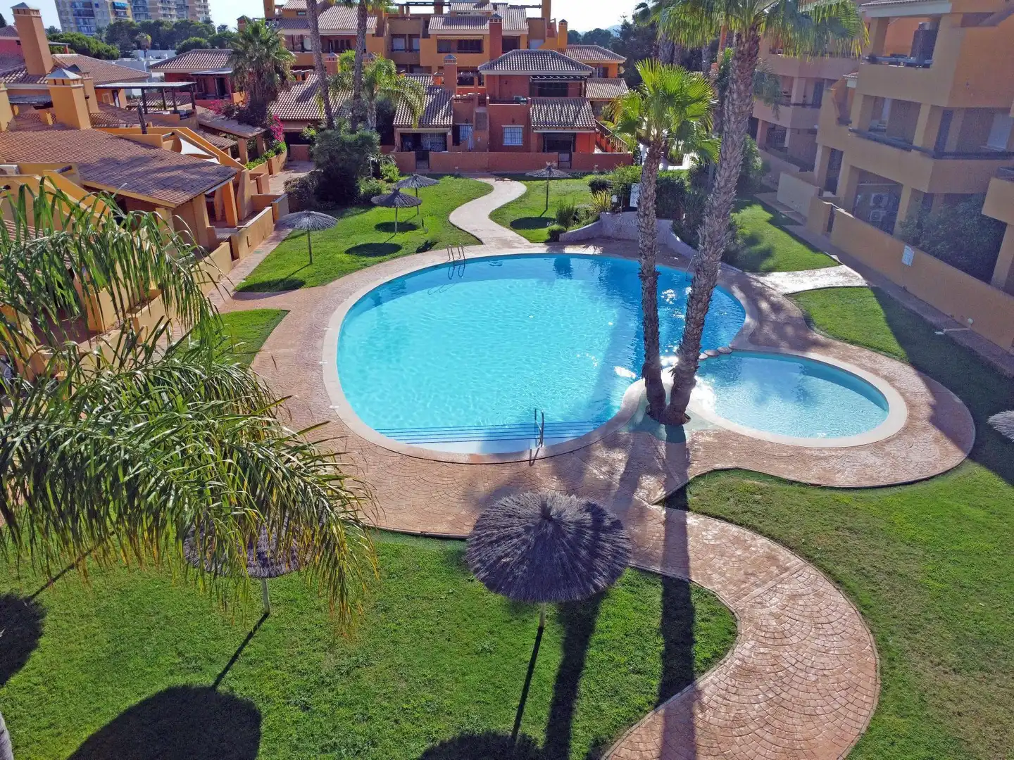 Apartament amb piscina en venda a VASARI, imagen 2