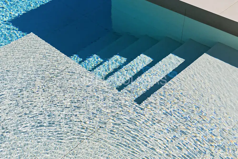 Piscina de Casa o chalet en venta en Barcelona con Aire acondicionado, Calefacción y Jardín privado