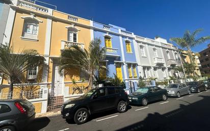 Vista exterior de Casa o xalet en venda en  Santa Cruz de Tenerife Capital amb Jardí privat i Terrassa