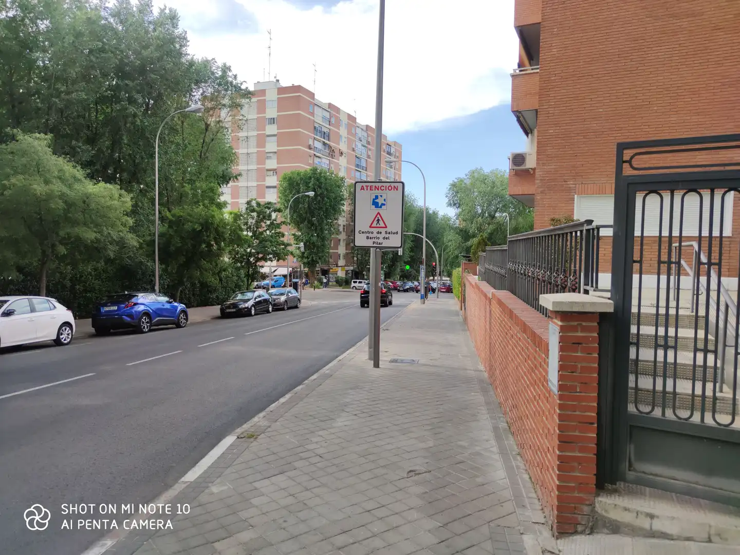 Vista exterior de Garatge en venda en Madrid