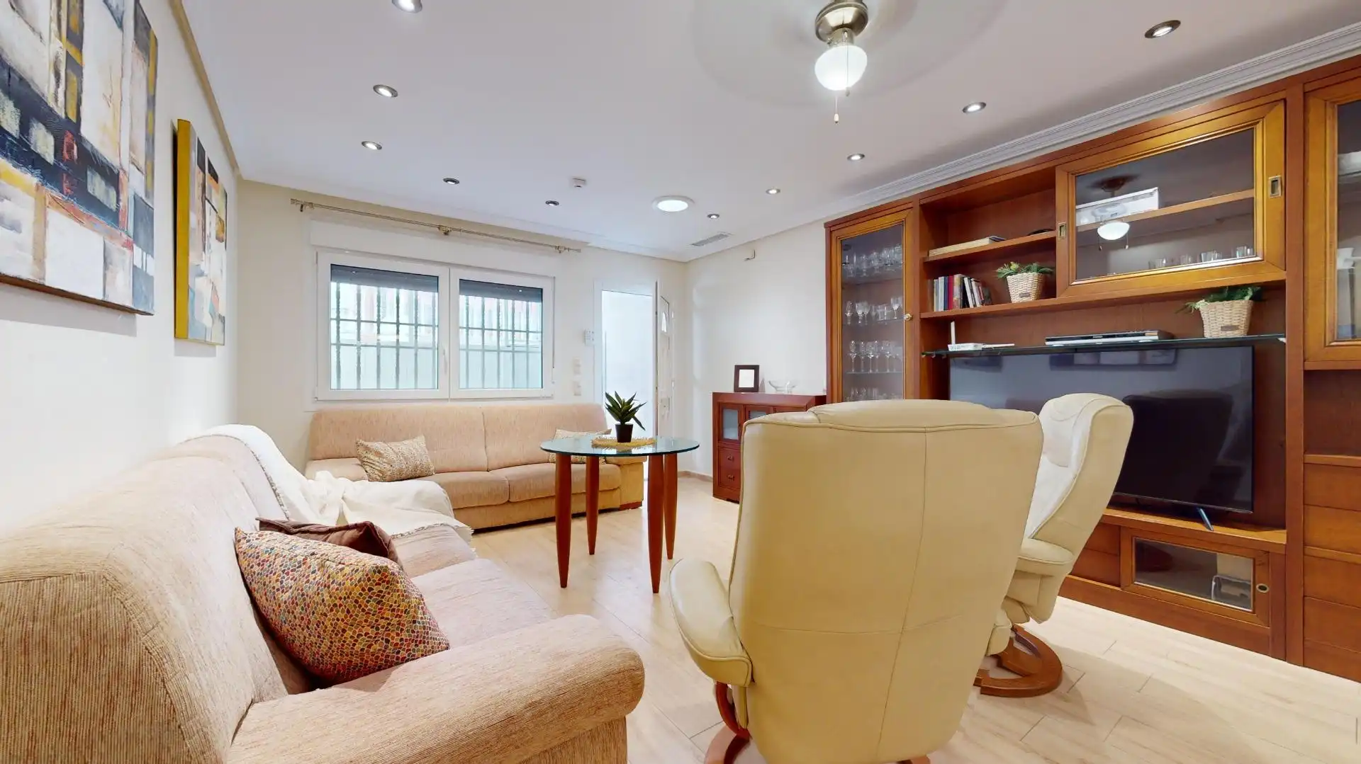 Sala de estar de Casa o chalet en venta en San Pedro del Pinatar con Aire acondicionado, Terraza y Amueblado