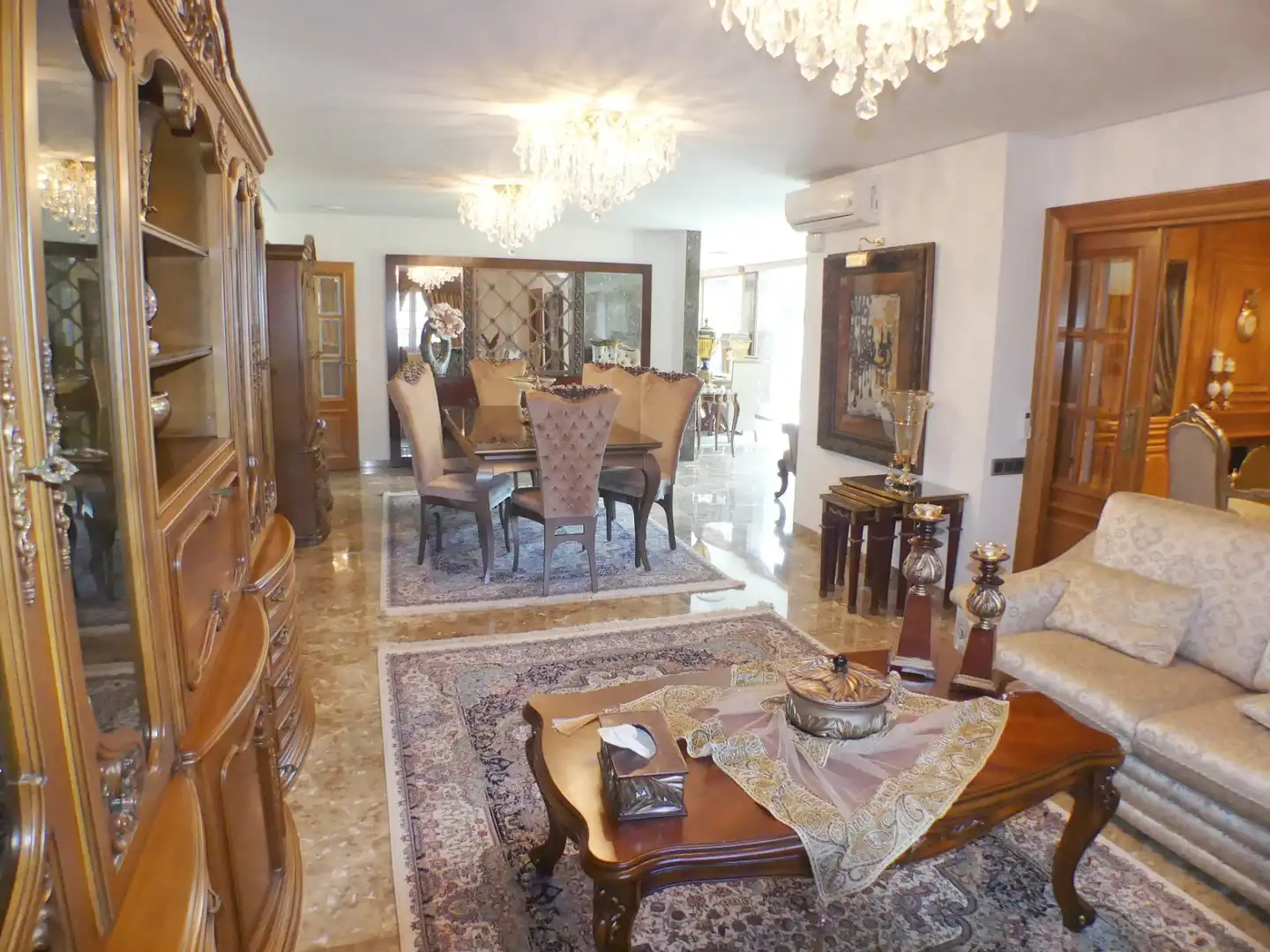 Menjador de Casa o xalet en venda en Godella amb Aire condicionat, Calefacció i Jardí privat