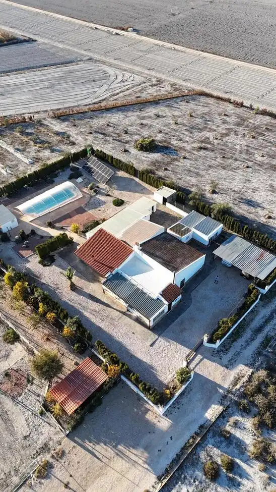 Vista exterior de Finca rústica en venta en Villena con Piscina