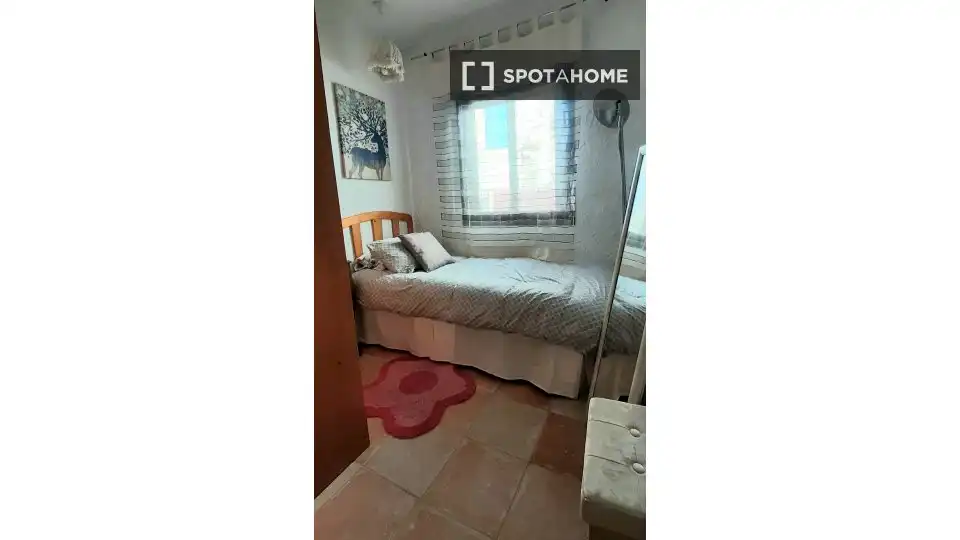 Bedroom of Apartments for share in Arriate  with Air Conditioner, Terrace and Furnished