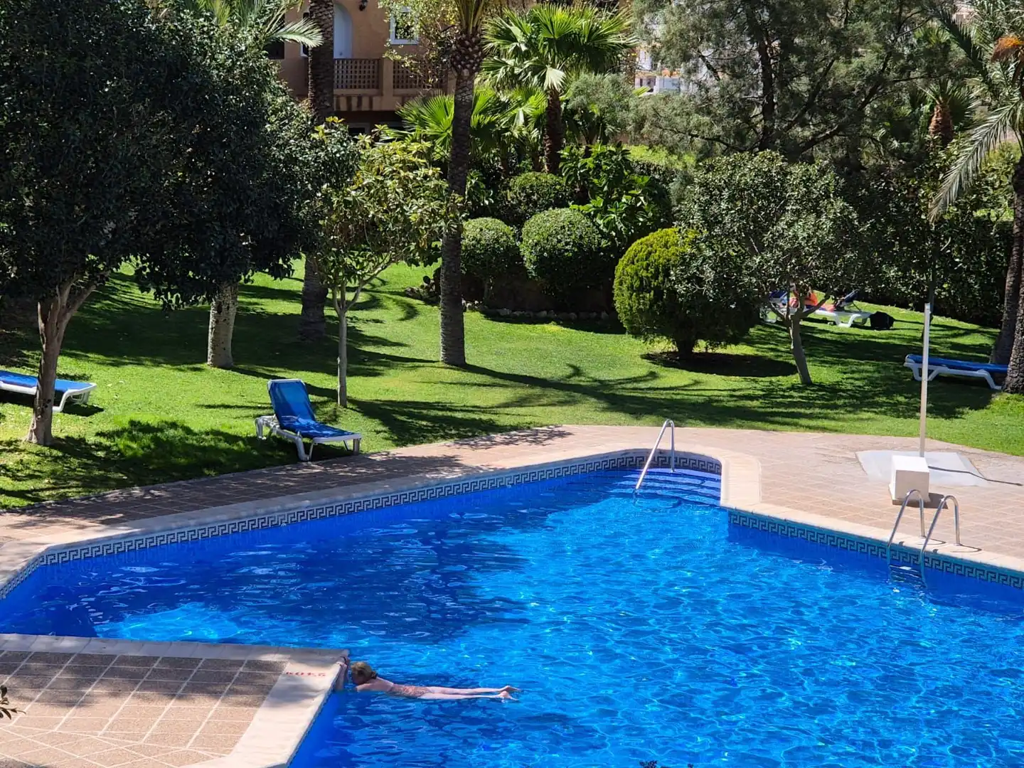Piscina de Apartamento en venta en Altea con Aire acondicionado, Calefacción y Piscina comunitaria