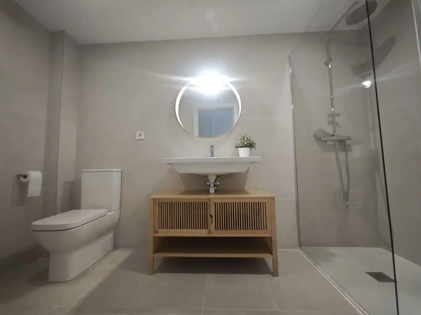 Baño de Casa o chalet de alquiler en Medio Cudeyo con Jardín privado, Parquet y Amueblado