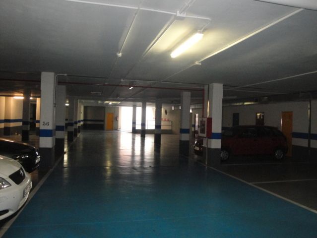 Garage miete in Calle de Calixto Ariño, 6, Barrio Jesús