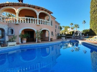 Casa con piscina in vendita a Cala Advocat - Baladrar
