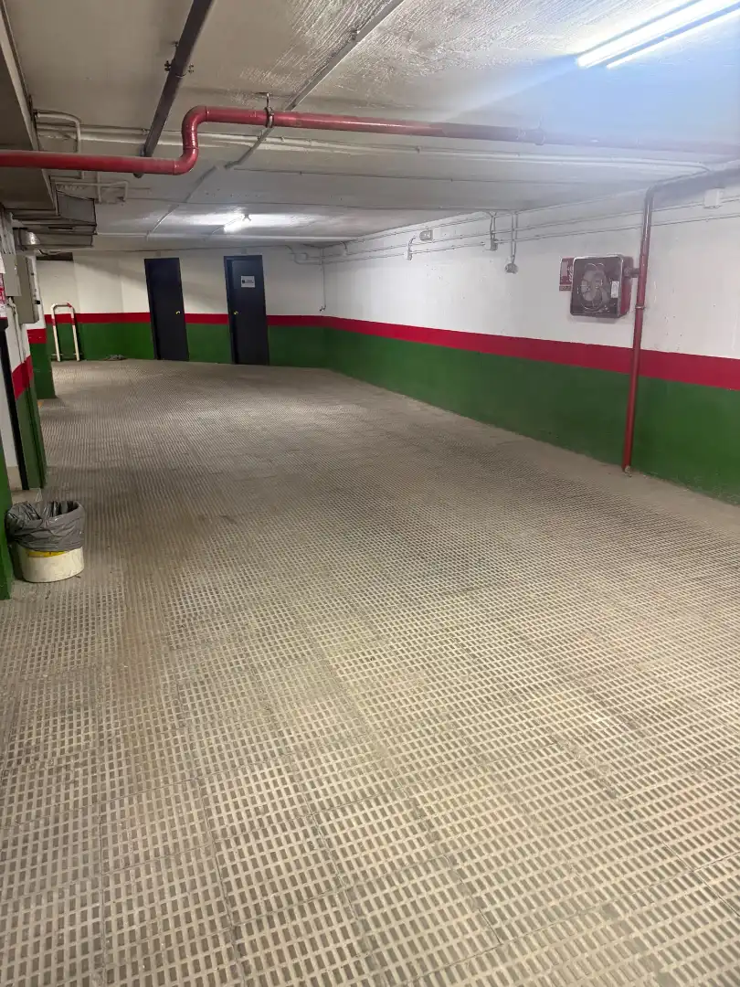 Parking with lift for sale in Calle de Juan XXIII, imagen 4