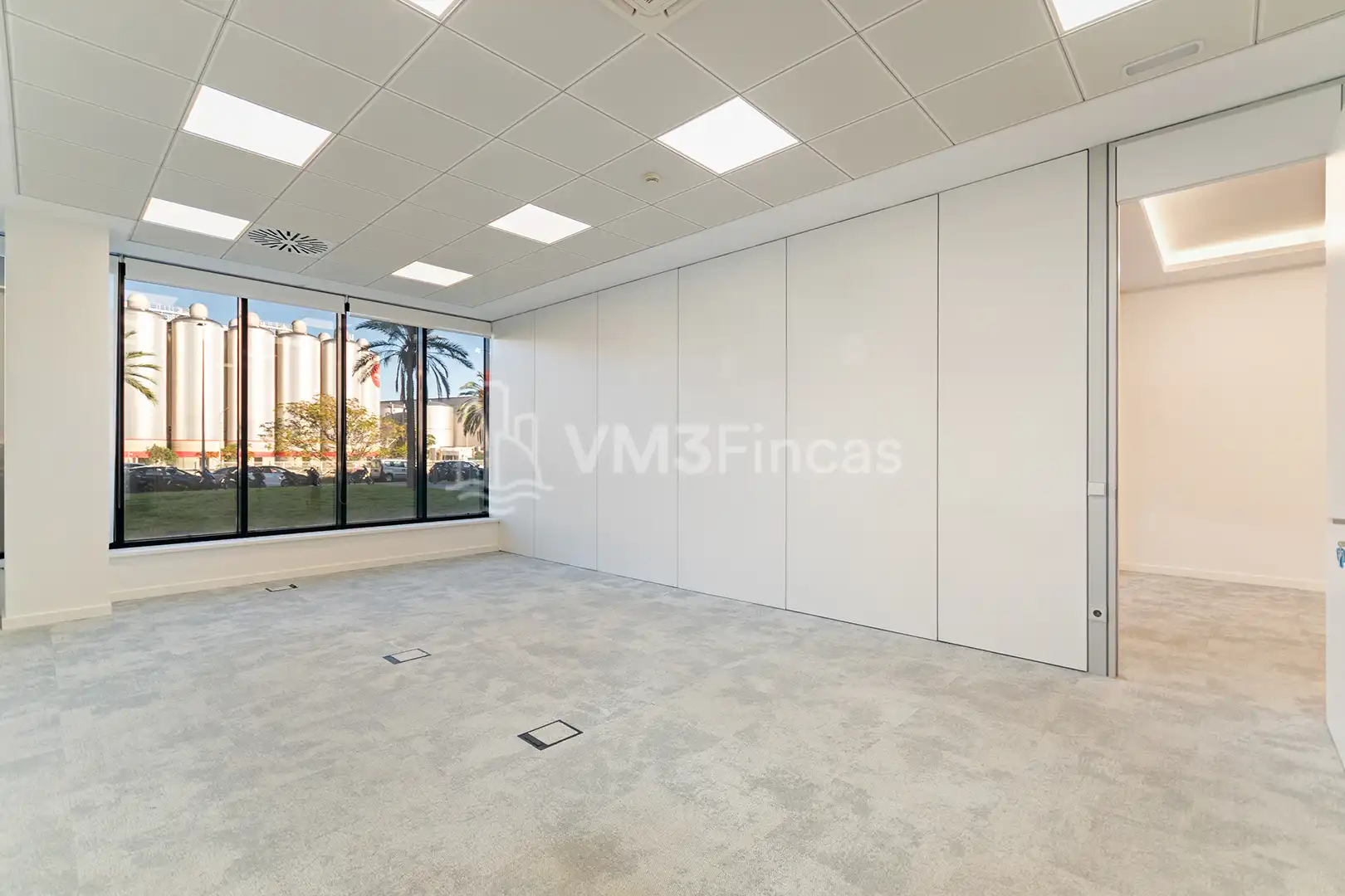 Büro zur Miete in El Prat de Llobregat mit Klimaanlage, Heizung und Terrasse