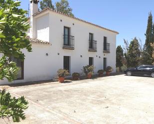 Vista exterior de Casa o xalet en venda en Mijas amb Piscina