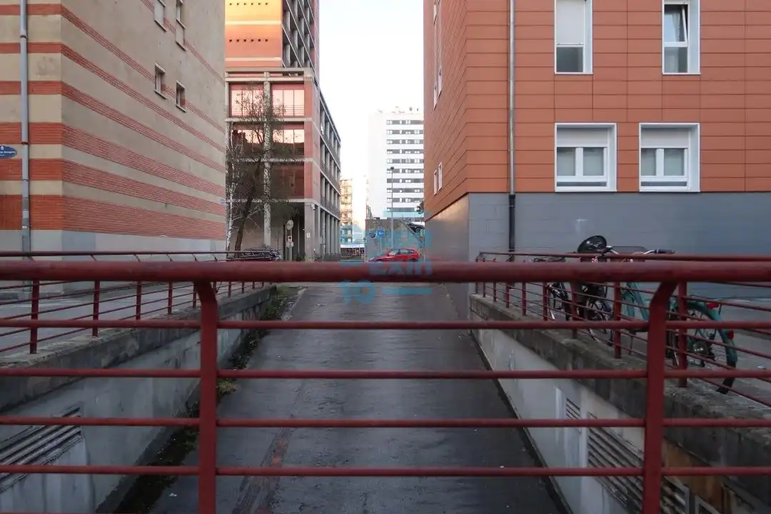 Vista exterior de Garatge en venda en Donostia - San Sebastián 