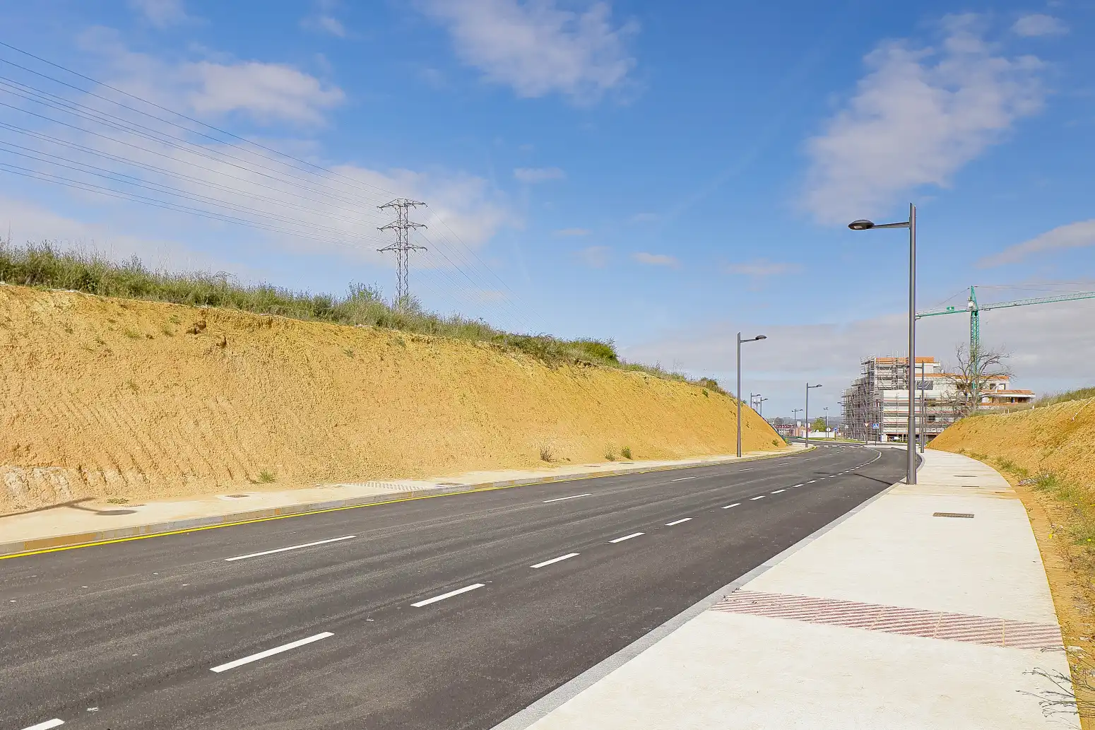 Terreno en venta en Oviedo - LG PONTON VAQUEROS, HUCA - La Cadellada