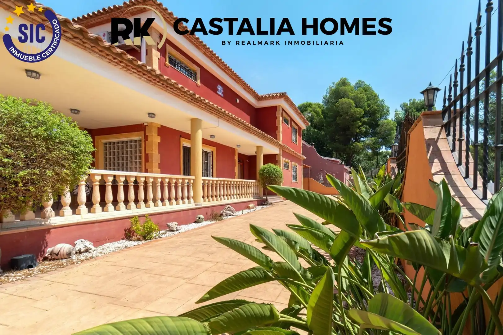 Vista exterior de Casa o xalet en venda en Borriol amb Aire condicionat, Calefacció i Jardí privat