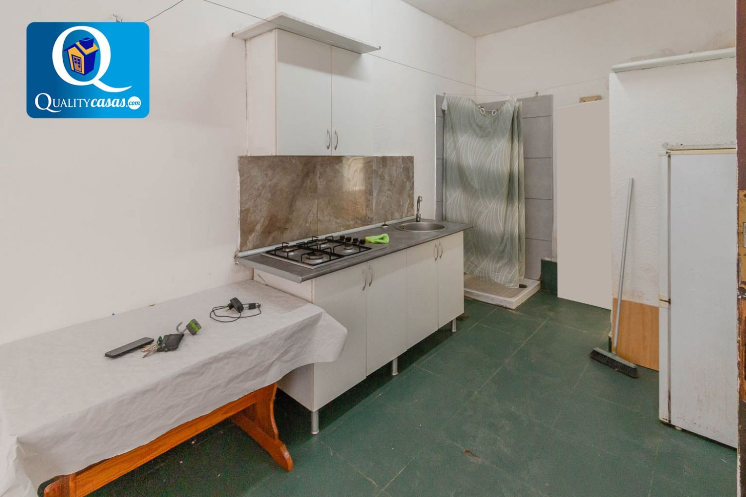 Cuina de Apartament en venda en Alicante / Alacant