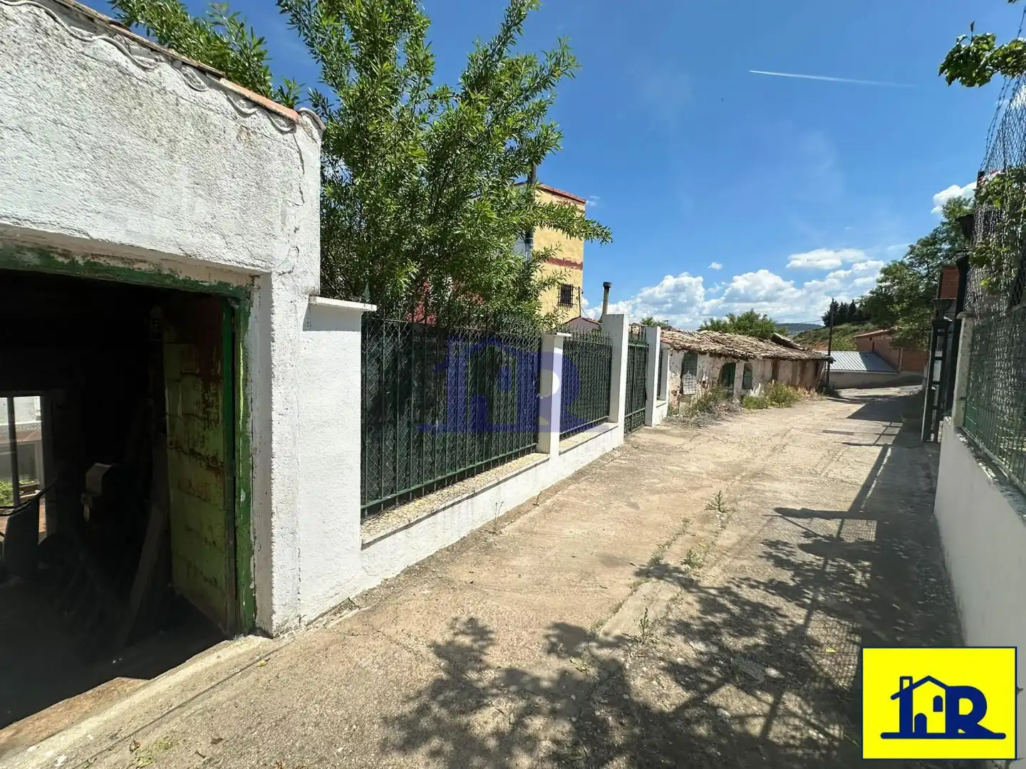 Exterior view of Flat for sale in Cuenca  with Storage room