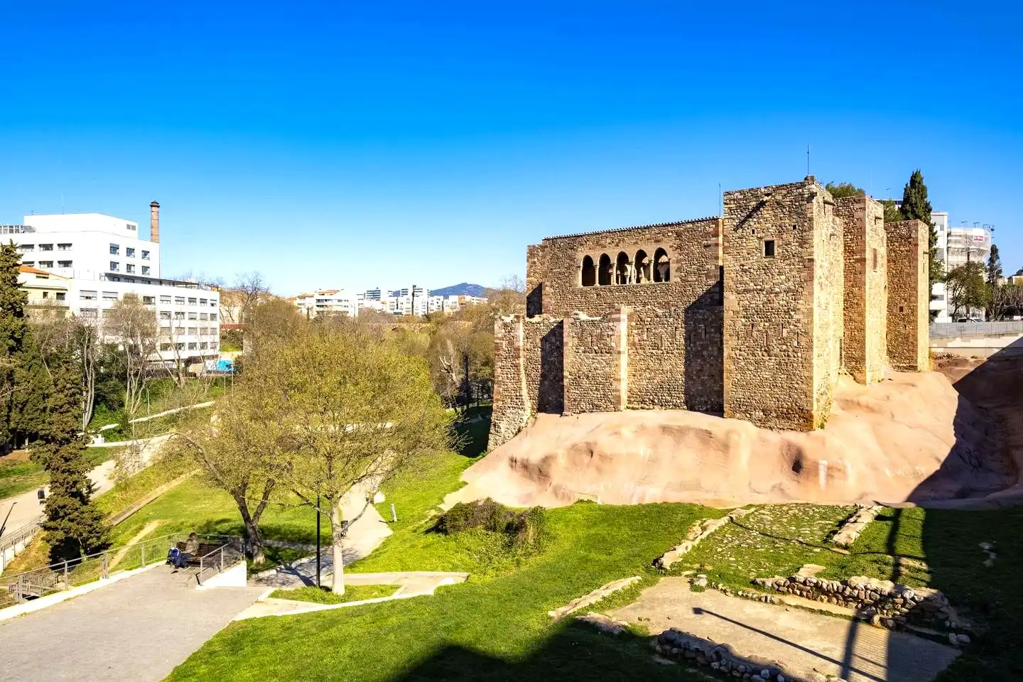 Carrer de Pius XI, Vallparadu00EDs - Antic Poble de Sant Pere