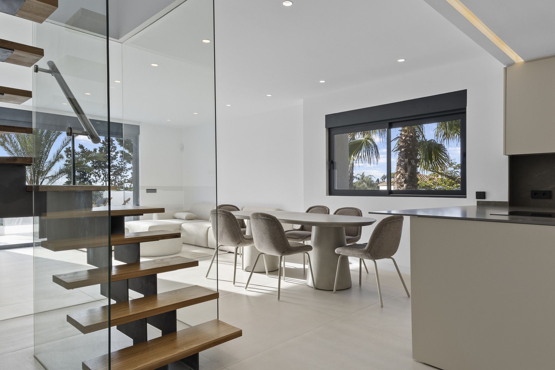 Dining room of Attic for sale in Estepona  with Terrace, Swimming Pool and Community pool