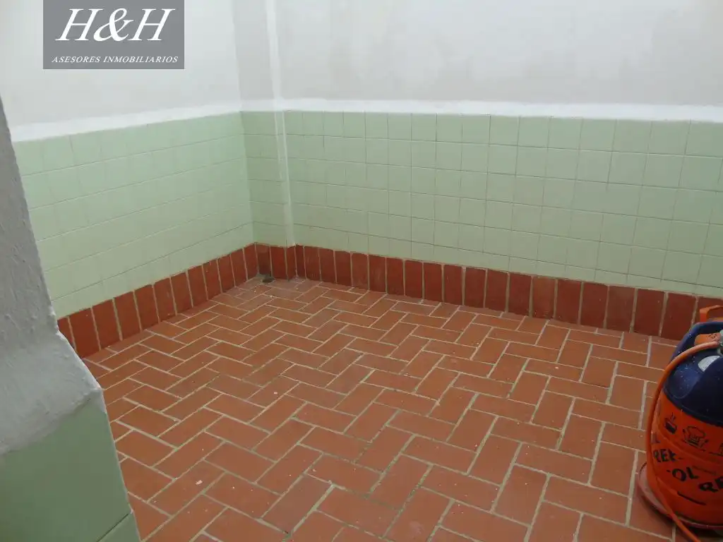 Appartamento con terrazza in affitto a El Castell, imagen 13