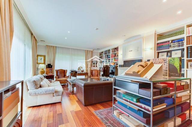 Casa-chalet en Venta en Les Escaldes