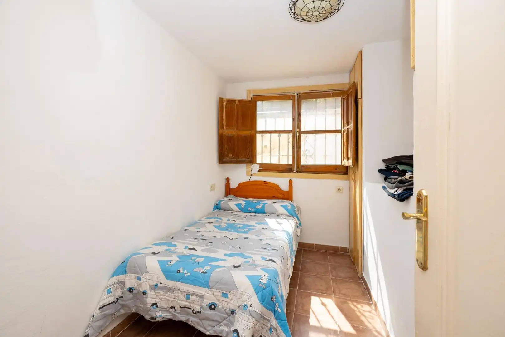 Bedroom of Detached homes for sale in Granada  with Terrace