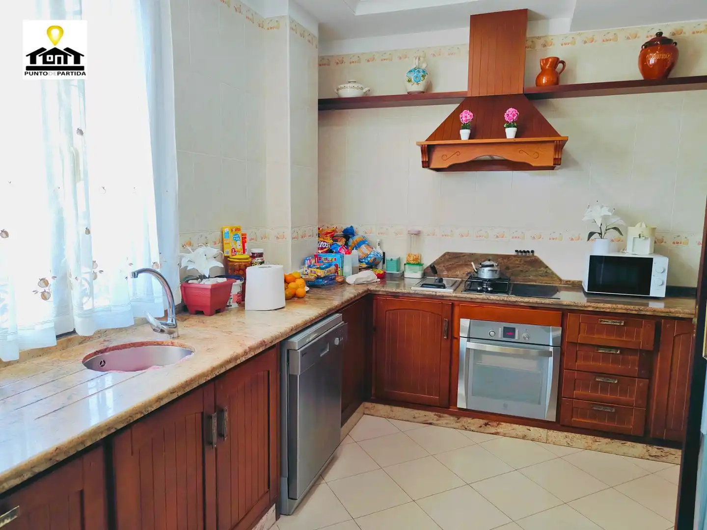 Küche von Country house zum Verkauf in Utrera mit Klimaanlage, Heizung und Privatgarten