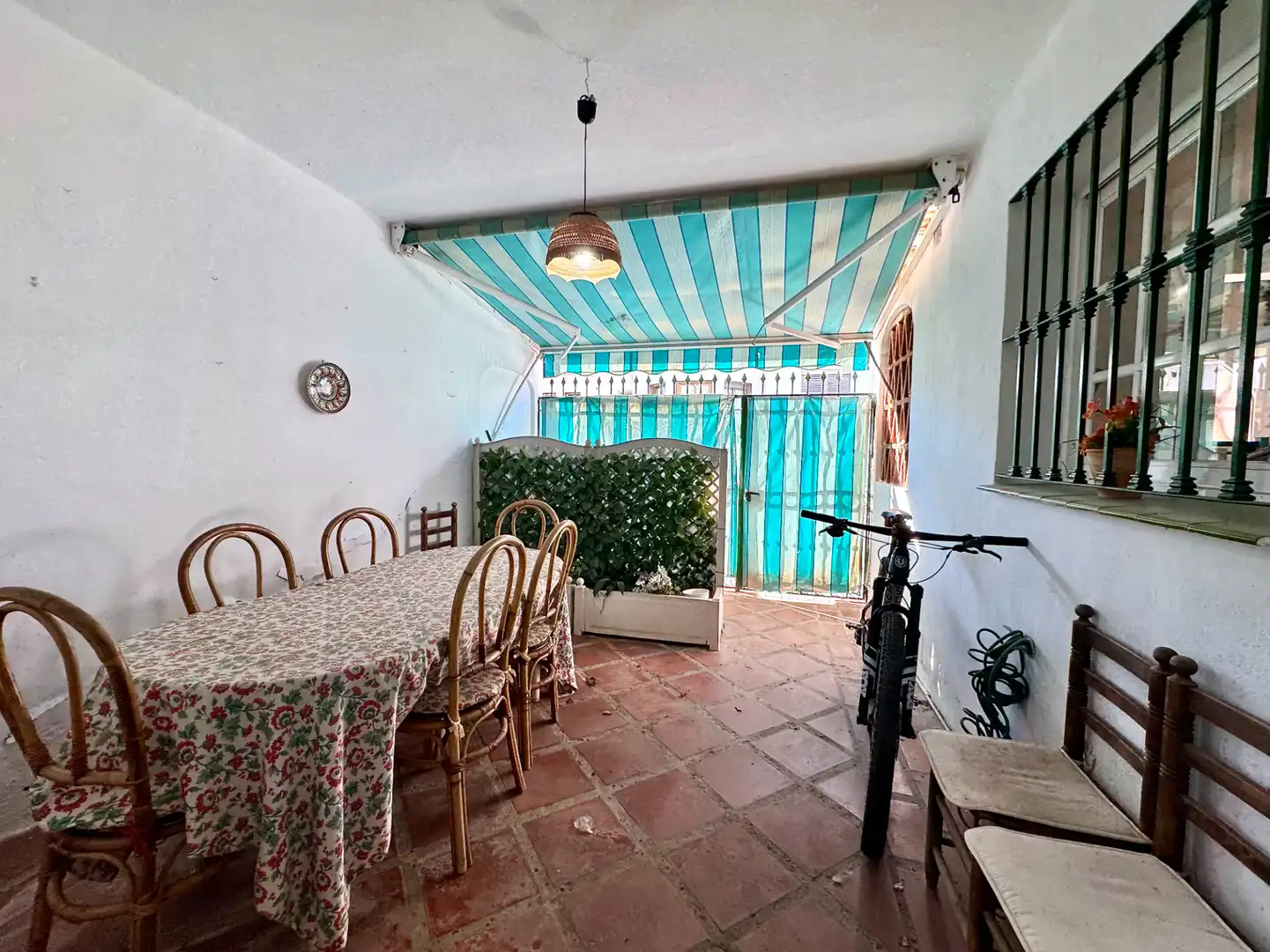 Terrace of Detached homes for sale in Fuengirola  with Air Conditioner, Heating and Private garden