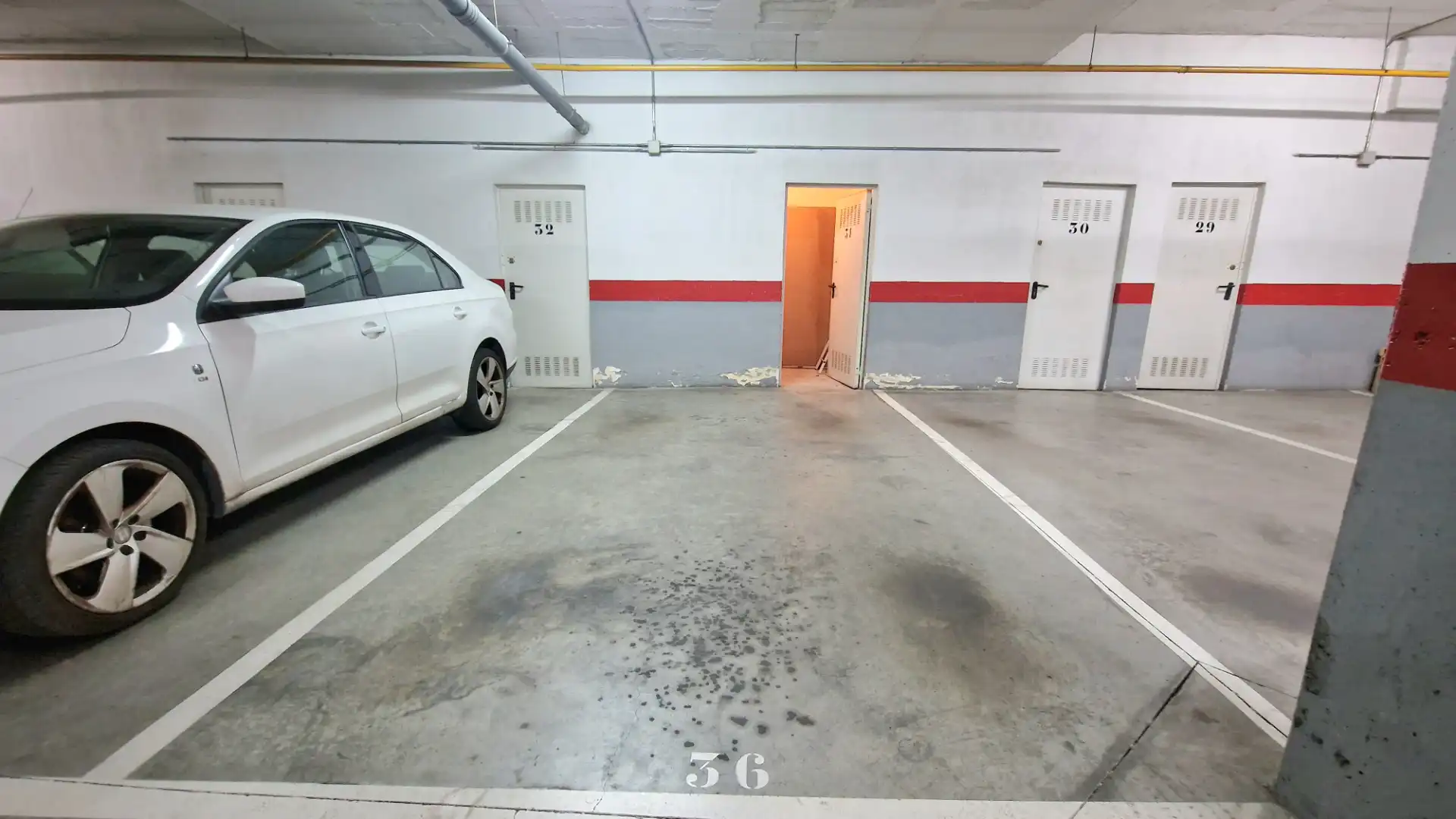 Parking de Piso en venta en Mairena del Aljarafe con Aire acondicionado, Trastero y Horno